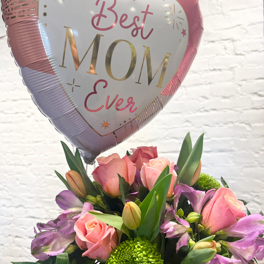 Best Mom Ever (with balloon)