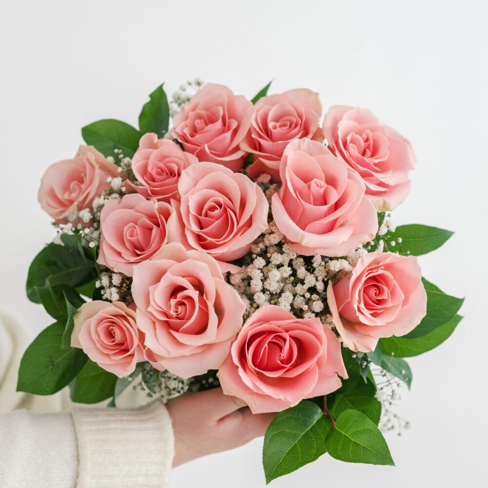 Classic Rose Handtied Bouquet