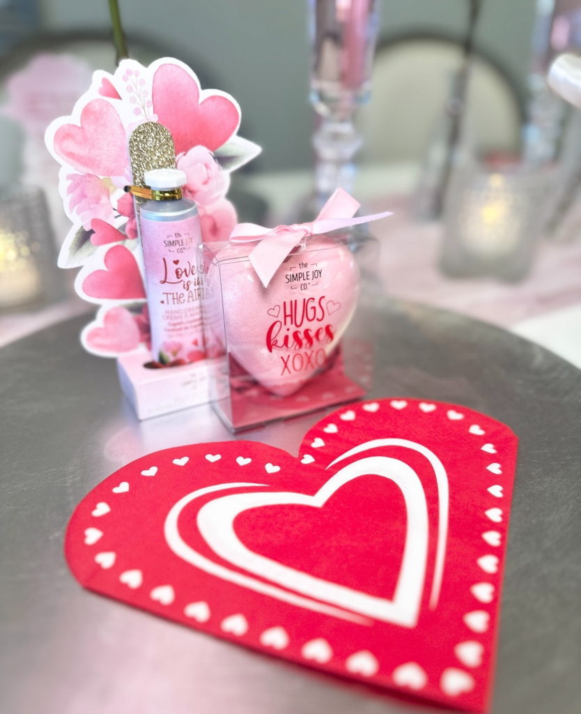 Valentine's Day Favours - bath fizzers and hand care set