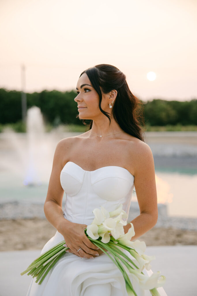Krissy Thiessen, a windsor-essex wedding florist recommends sculptured artistic bridal bouquets in 2026