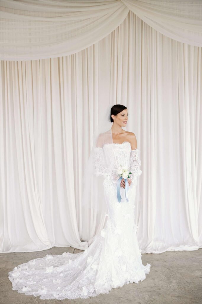 Single stem bouquets are a Trend for 2026 from a Windsor-Essex Wedding Florist